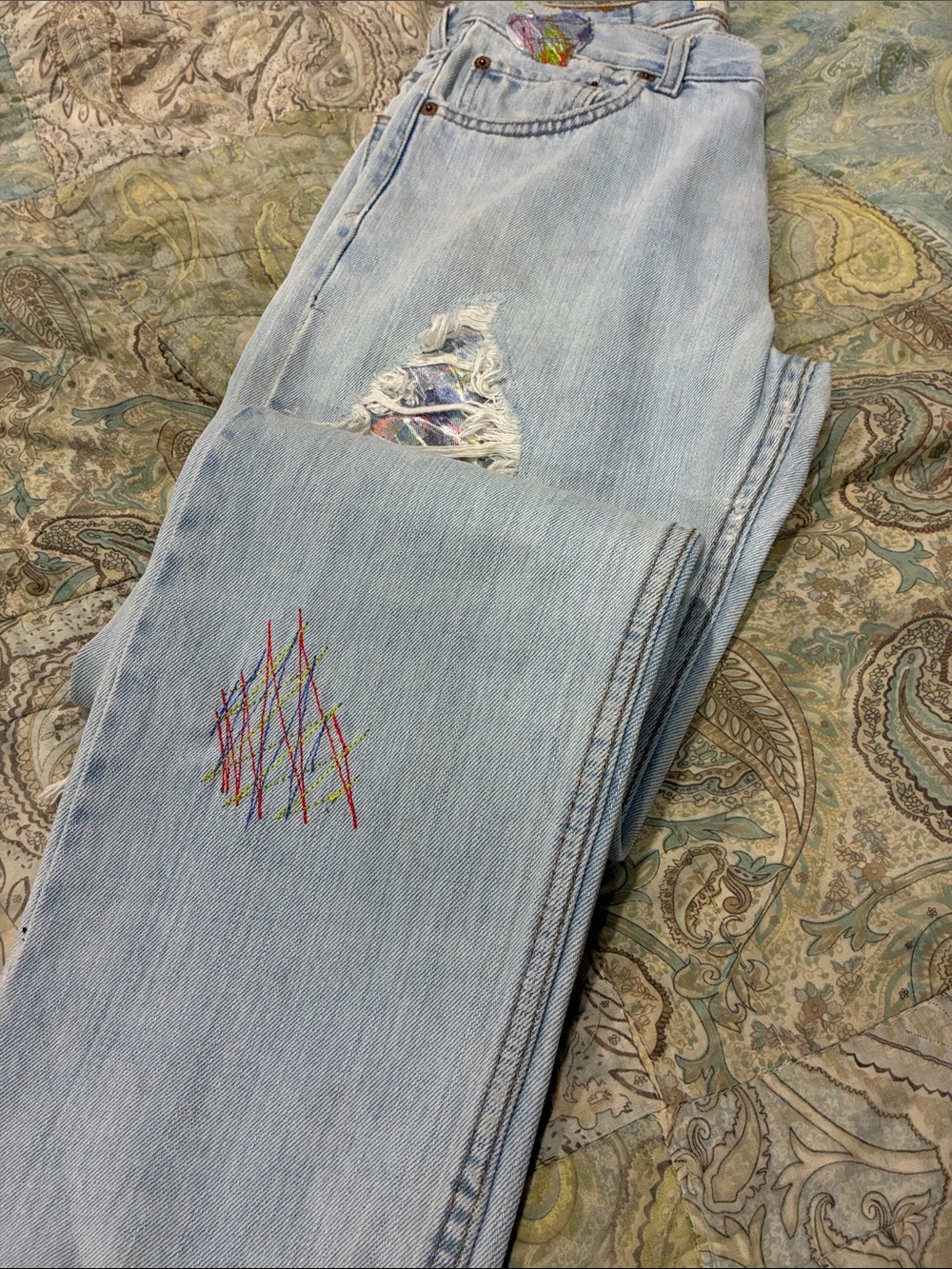 Levi’s 505 Regular Fit Distressed Paint Splatter Jeans W29 L32